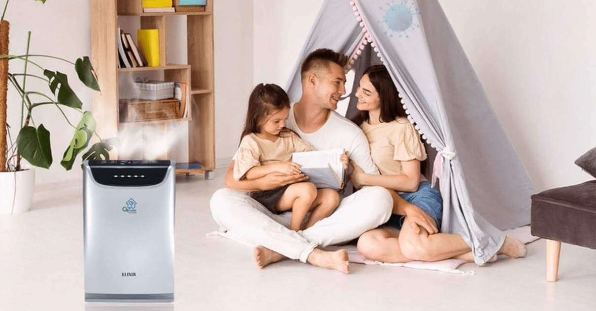 Indoor humidifier in use — humidity and air quality science